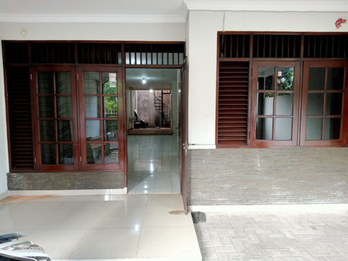 Rumah Disewakan di Pondok Indah Jakarta Selatan